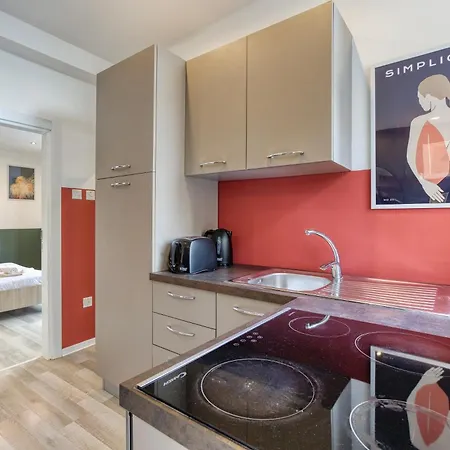 Modern Paceville With Wifi & Ac By 360 Estates Appartamento