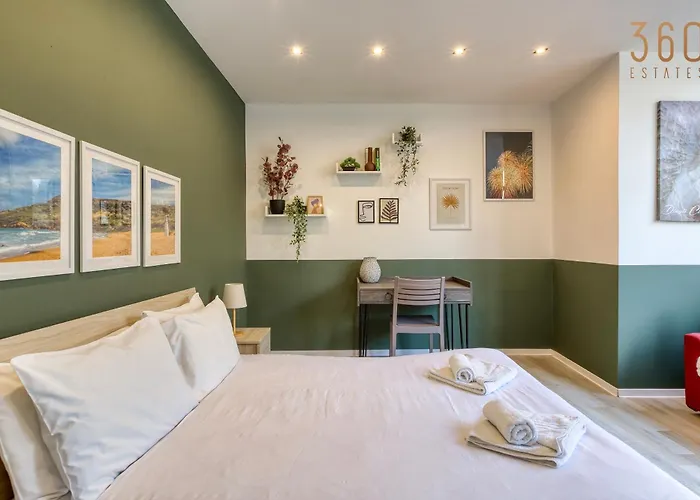 Modern Paceville With Wifi & Ac By 360 Estates Apartment