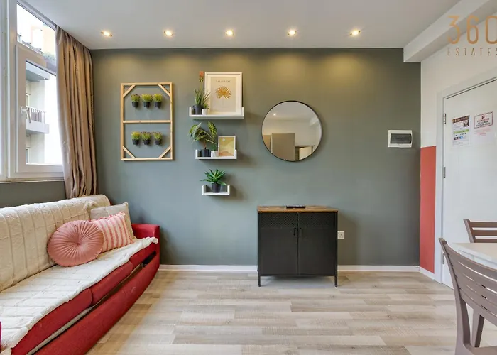 Modern Paceville With Wifi & Ac By 360 Estates Apartment