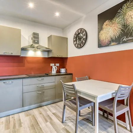 Apartmán Paceville Penthouse + Terrace & Vibes *