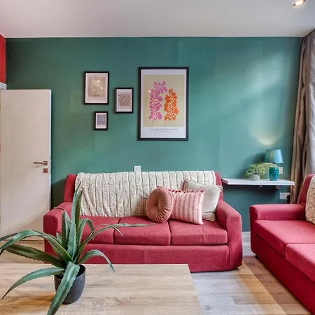 Paceville Penthouse + Terrace & Vibes Apartmán *