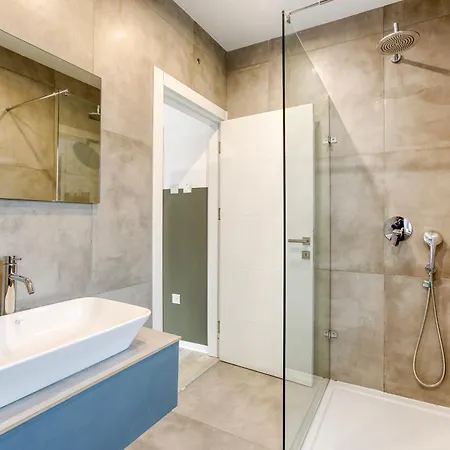 Apartmán Paceville Penthouse + Terrace & Vibes Saint Julian's